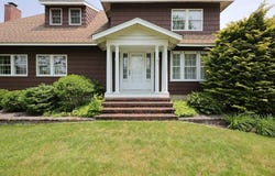 185 South St, Plainville, MA 02762