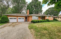4690 Tallmadge Road, Rootstown, OH 44272
