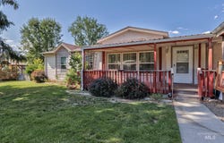 2035 1st Ave S, Payette, ID 83661