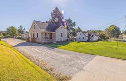 211 S Main Street, Huntingburg, IN 47542