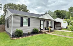 2040 GREENVIEW Avenue, Metropolis, IL 62960