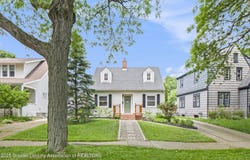 1520 W Ottawa Street, Lansing, MI 48915