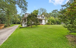 1622 N 5th Ave, LAUREL, MS 39440