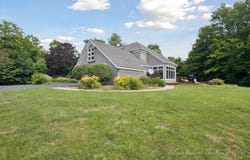 8757 Thome Drive, Sparta, MI 49345