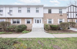 208  Parkside, Suffern, NY 10901