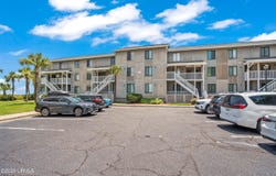 4 Harbor Drive N, Harbor Island, SC 29920