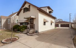 9931 Menard Avenue, Oak Lawn, IL 60453