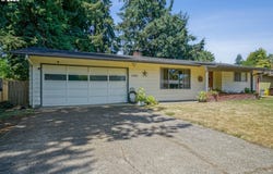 1095 N MANZANITA ST, Canby, OR 97013