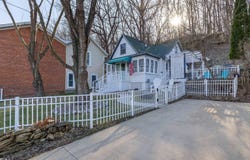 512 Dewey, GALENA, IL 61036