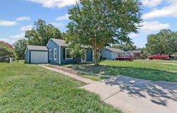 4605 Marks Place, Fort Worth, TX 76116