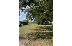 402 Rorem, Palacios, TX 77465