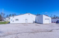 927 W Laketon Avenue, Muskegon, MI 49441