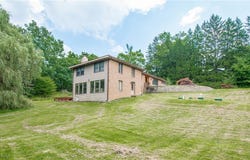 3925 Northampton Road, Cuyahoga Falls, OH 44223