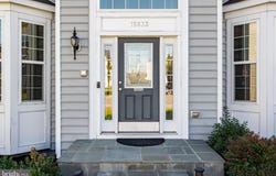 15833 EAGLE FEATHER Drive, WOODBRIDGE, VA 22191