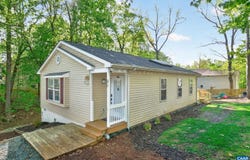 31 WOODLAWN DR, PALMYRA, VA 22963
