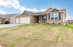 225 Ranchero Drive, Hamel, IL 62046