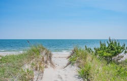 7 Dunes Road, Harwich Port, MA 02646