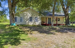 243 E 508th Road, Aldrich, MO 65601