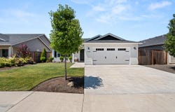 7595 Wilson Way, White City, OR 97503