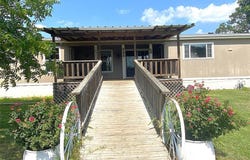 206 E 18th Street, Cisco, TX 76437