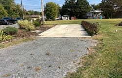 142 Washington St, Alderson, WV 24910