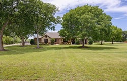 1096 Black Hawk Trail, Nemo, TX 76070