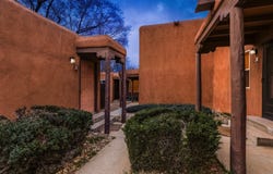 2382 Camino Capitan, Santa Fe, NM 87505