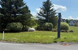 6111 Aylesbury Path (Lot 303), Manlius, NY 13104