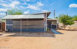 2502 S Forgeus Stravenue, Tucson, AZ 85713