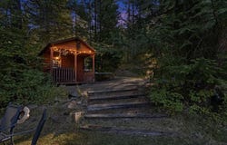 751 Suther Ln, Elk, WA 99009