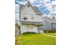 316 N 61st Ave W, Duluth, MN 55807