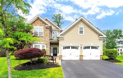 39 Northcrest Drive, Tinton Falls, NJ 07724