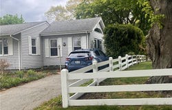 12 Willow Tree Road, Tiverton, RI 02878