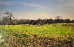 19032 FM 86, Red Rock, TX 78662
