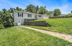2004 Sunswept Lane, High Ridge, MO 63049