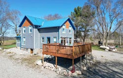 2587 S Coldwater Road, Mt Pleasant, MI 48858