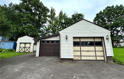 514 E Hazelcroft Ave, New Castle, PA 16105