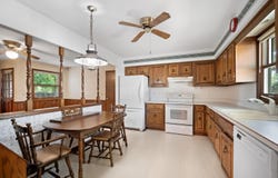 735 Sheridan Dr, West Bend, WI 53095