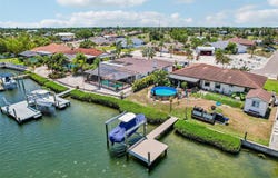 801 FLAMINGO Drive, APOLLO BEACH, FL 33572