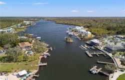 5155 S Gray Pelican Way, Homosassa, FL 34448