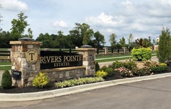 1726 Ledgestone Way, Hebron, KY 41048