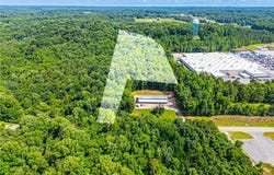 230 Industrial Park Drive, Commerce, GA 30529
