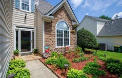 348 Weatherstone Place Place, Woodstock, GA 30188