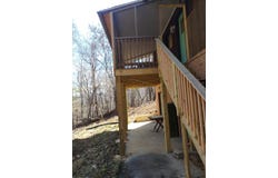 182 Dogwood LN, Troutville, VA 24175