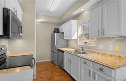 34 Walnut Road, Lake Ozark, MO 65049