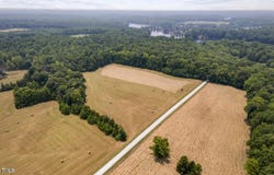 4 Deer Run Trail, Hillsborough, NC 27278