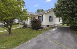 2012 Euclid Avenue, Bristol, VA 24201