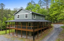 35 Indian Trace, Mineral Bluff, GA 30559