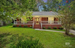 255 Maple Circle, Daphne, AL 36526