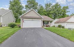 3919 N Park Way, Walworth, NY 14568